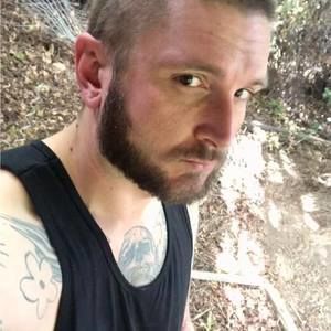 Meet your Posher, Devin